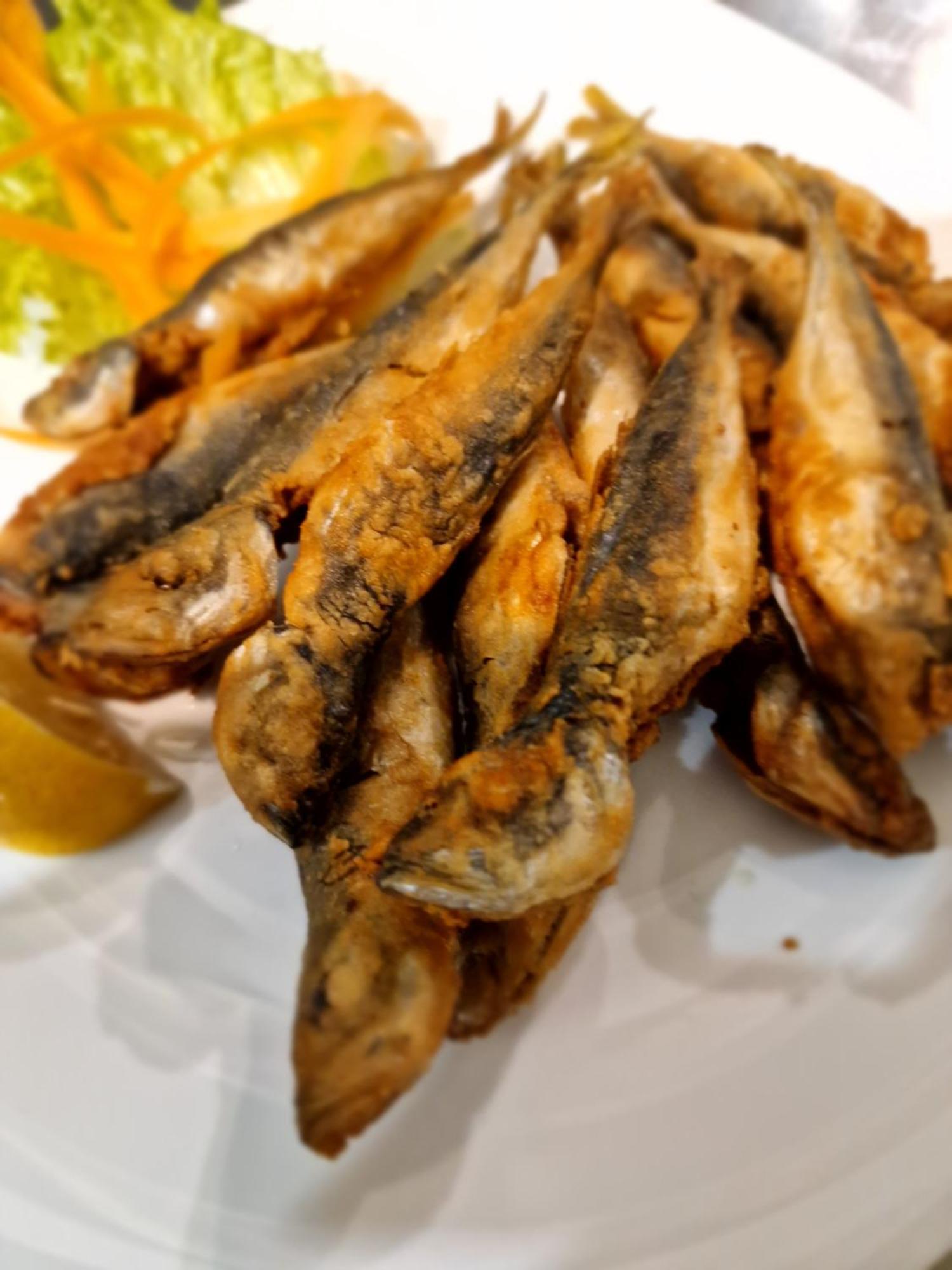 Family Hotel Four Seasons צרבו מראה חיצוני תמונה