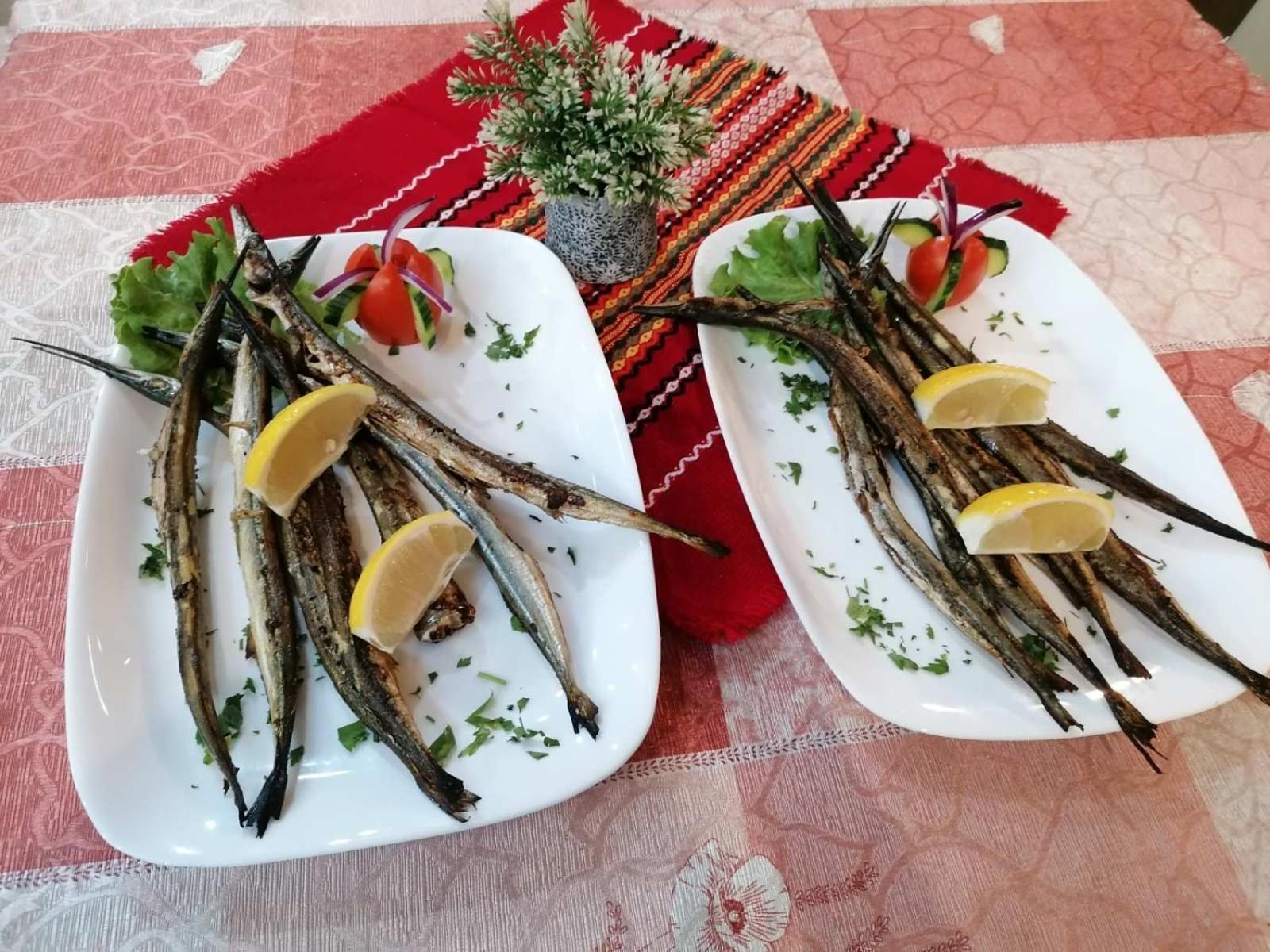 Family Hotel Four Seasons צרבו מראה חיצוני תמונה