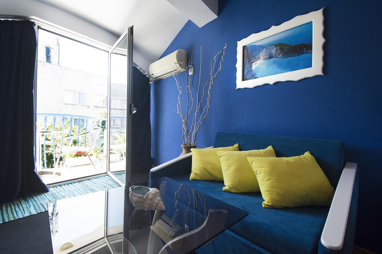 Family Hotel Four Seasons צרבו מראה חיצוני תמונה